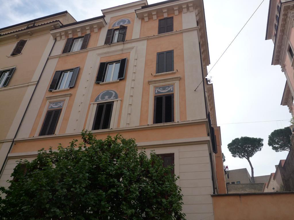 My Bed Vatican Museum Roma Exterior foto